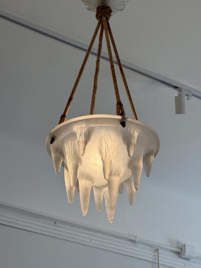 Ren Lalique Lalique Co Ren Lalique French Art Deco moulded glass pendant chandelier circa 1925 1935