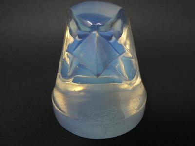 Ren Lalique Lalique Co Rene Lalique Glass Opalescent Tete depervier Falcon Mascot