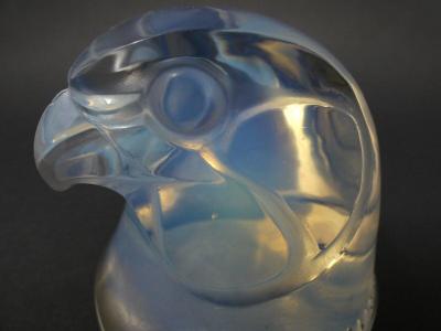 Ren Lalique Lalique Co Rene Lalique Glass Opalescent Tete depervier Falcon Mascot