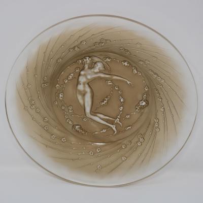 Ren Lalique Lalique Co Rene Lalique Glass Une Figurine et Fleurs Plate