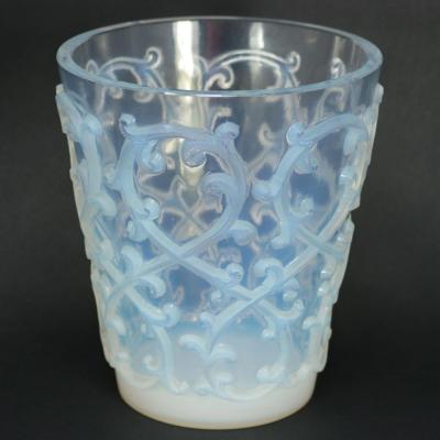 Ren Lalique Lalique Co Rene Lalique Opalescent Glass Sarments Glass Rinser