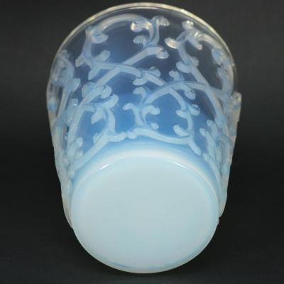 Ren Lalique Lalique Co Rene Lalique Opalescent Glass Sarments Glass Rinser