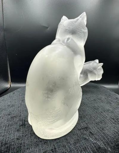 Ren Lalique Lalique Co Two Cat by Ren Lalique in frosted glass