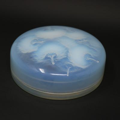 Rene Lalique Opalescent Glass Houppes Box