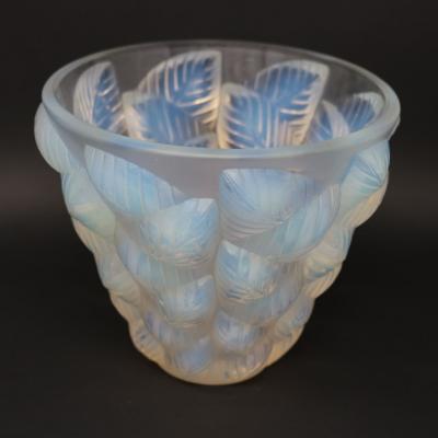 Rene Lalique Opalescent Glass Moissac Vase