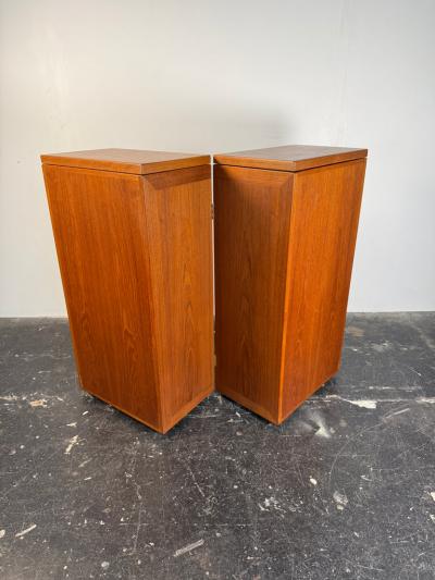 Reno Wahl Iversen Danish Teak Captains Bar by Reno Wahl Iversen for Dyrlund 1960s