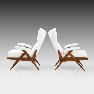 Renzo Franchi Rare Pair of Sculptural Camea Lounge Chairs by Renzo Franchi for Brianzola