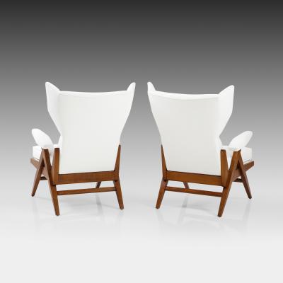 Renzo Franchi Rare Pair of Sculptural Camea Lounge Chairs by Renzo Franchi for Brianzola