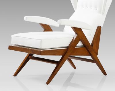 Renzo Franchi Rare Pair of Sculptural Camea Lounge Chairs by Renzo Franchi for Brianzola