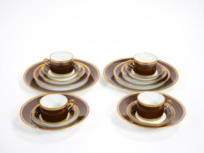 Richard Ginori Brown Gold Trimmed Extensive Dinnerware Service Of 99 Pieces