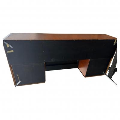 Richard Schultz Richard Schultz For Knoll Rosewood and Chrome Executive Desk