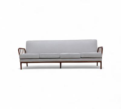 Rino Levi Sofa in Hardwood by Rino Levi in Hardwood Boucle 1960s Lot 395