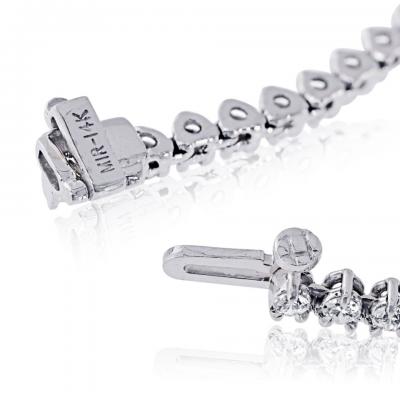 Riveria 14K White Gold 10 73cttw Round Cut Diamond Necklace