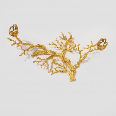Robert Goossens Coral Centerpiece