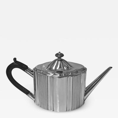 Robert Hennell Georgian Sterling Silver Teapot London 1794 Robert Hennell
