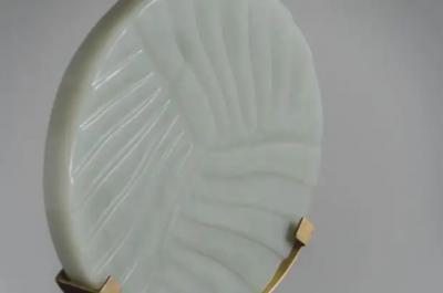Robert Kuo Cascade Design Grey Peking Glass Disc on Stand by Robert Kuo Limited Edition