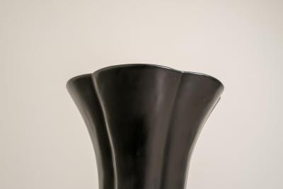 Robert Kuo Contemporary 6 Lobed Petal Stand Table in Black Lacquer by Robert Kuo