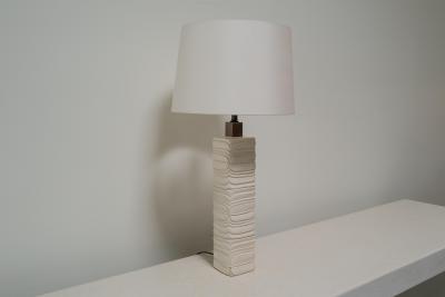 Robert Kuo Contemporary Hand Carved Cream Lacquer Feather Table Lamp by Robert Kuo