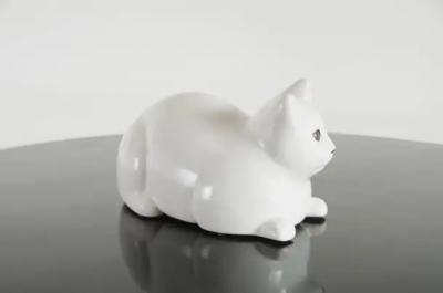 Robert Kuo Contemporary Lying Down Cat Sculpture in Cream Lacquer and Copper by Robert Kuo