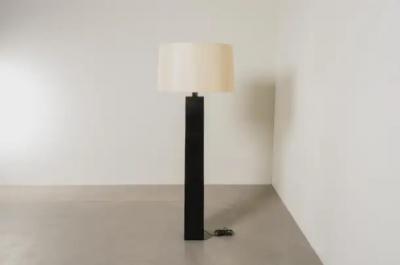 Robert Kuo Contemporary O Floor Lamp in Black Lacquer by Robert Kuo Limited Edition