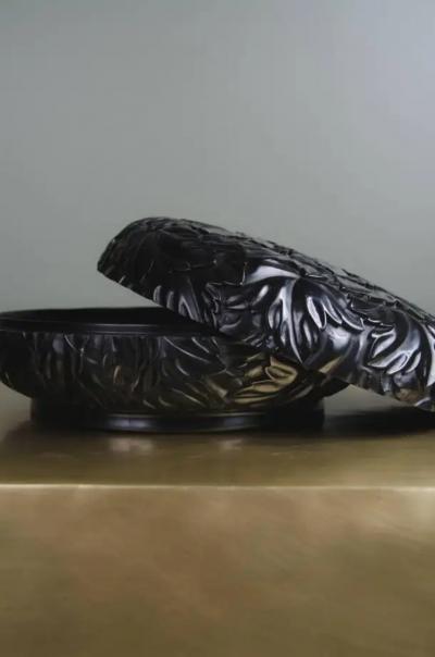 Robert Kuo Round Leaf Design Box Black Lacquer by Robert Kuo Limited Edition in Stock