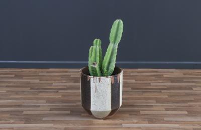 Robert Maxwell David Cressey Robert Maxwell Flame Glaze Planter