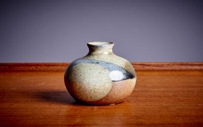 Robert Maxwell Robert Maxwell Set of 3 Ceramic Vases USA 1970s