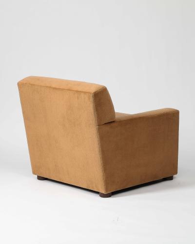 Robert Stilin Upholstered Armchair with Solid Wooden Frame Robert Stilin United States