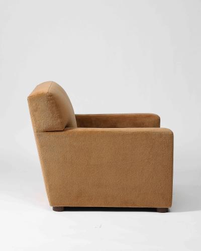 Robert Stilin Upholstered Armchair with Solid Wooden Frame Robert Stilin United States