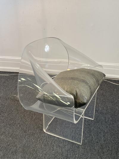 Robert Van Horn RARE ROBERT VAN HORN LUCITE RIBBON LOUNGE CHAIR