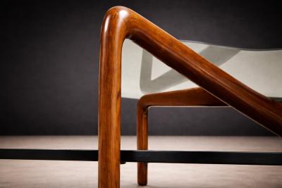 Roberto Aflalo Round Spider Coffee Table in Ivory Wood by Roberto Aflalo for Blanco e Preto