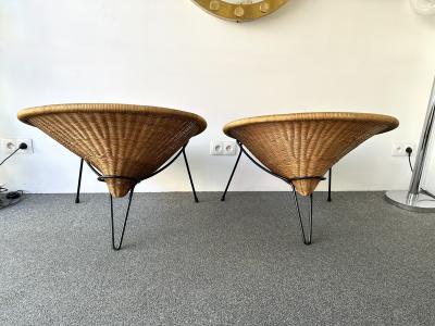 Roberto Mango Mid Century Modern Pair of Rattan Armchairs by Roberto Mango Italy 1950s