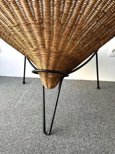 Roberto Mango Mid Century Modern Pair of Rattan Armchairs by Roberto Mango Italy 1950s