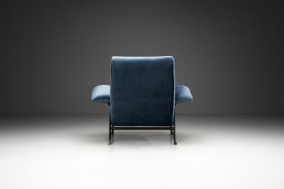 Roberto Menghi Roberto Menghi Hall Armchair for Arflex Upholstered in Blue Mohair Italy 1958