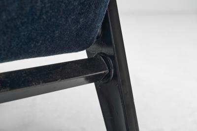 Roberto Menghi Roberto Menghi Hall Armchair for Arflex Upholstered in Blue Mohair Italy 1958