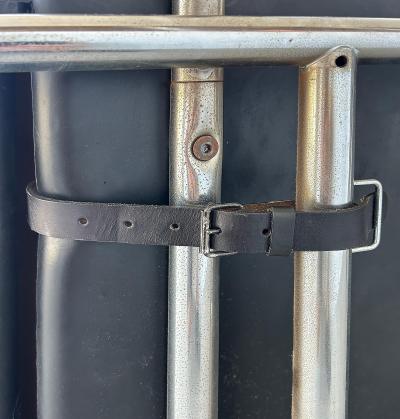 Roberto Tapinassi Maurizio Manzoni Roberto Tapinassi Dema Firenze Leather Chaise Longues Rataplan 1980s