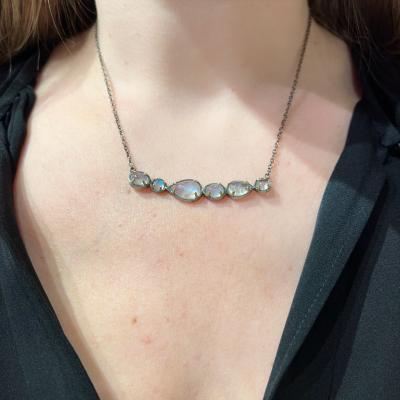 Robindira Unsworth Robindira Unsworth Six Moonstone Curved Bar Drop Necklace