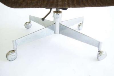 Roger Sprunger Roger Lee Sprunger For Dunbar Pair Of Adjustable Swivel Desk Chairs