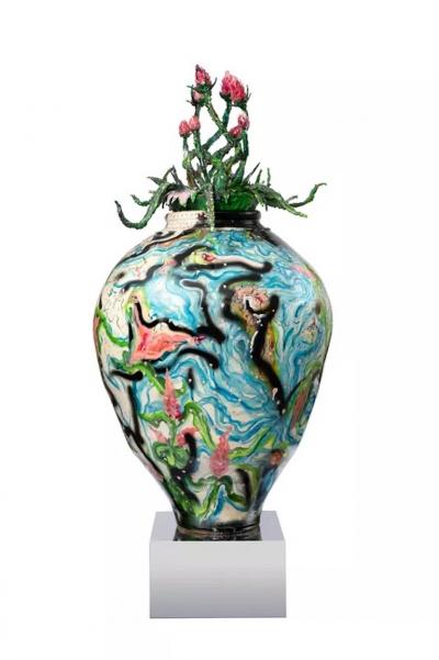 Roham Shamekh Vase of humanity 2023