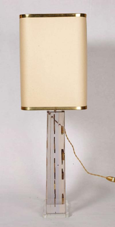 Romeo Paris 1970s table lamp with inclusion in lucite