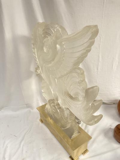Romeo Paris 1980s acrylic and brass phoenix table lamp by Romeo Paris
