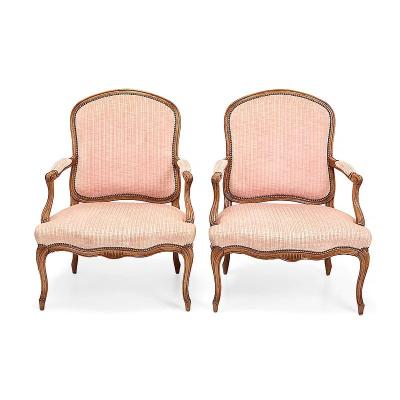 Rose Tarlow Pair of Rose Tarlow Melrose House Louis XV Style Walnut Fauteuil Arm Chairs