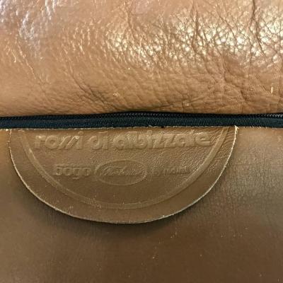 Rossi di Albizzate Glamorous Suede Leather Daybed Signed by Rossi di Albizzate