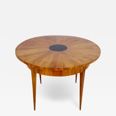 Round Biedermeier Dining Table or Center Table in Cherrywood Germany 1820s