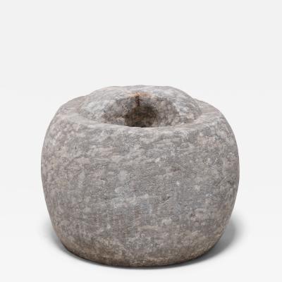 Round Hitching Stone
