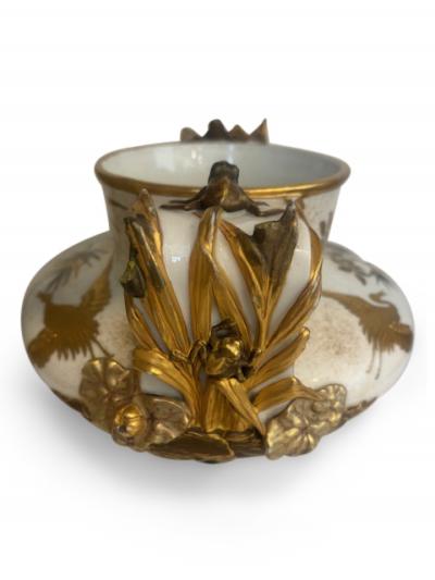Royal Wocester porcelain vase centerpiece with floral and frog design