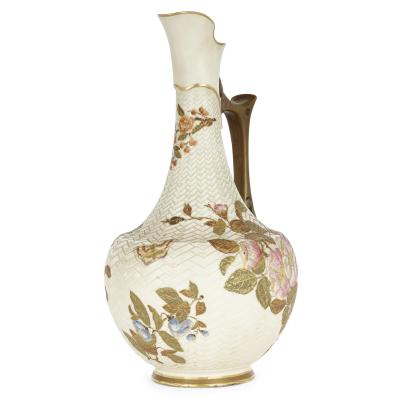 Royal Worcester Japanese style English porcelain ewer by Royal Worcester