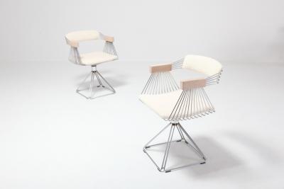 Rudi Verelst Four Postmodern Chromed Steel Wire Swivel Chairs with Ivory Wool Seating
