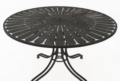 Russell Woodard American Mid Century 1960s Iron Outdoor Dining Table