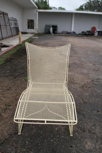 Russell Woodard Woodard Furniture 1 Vintage Russell Woodard Patio Chaises